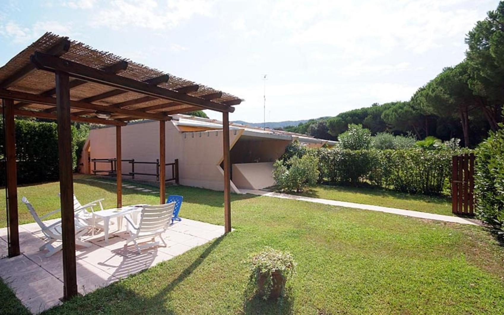 Residence Rex Lo Scoglietto Punta Ala Exterior photo