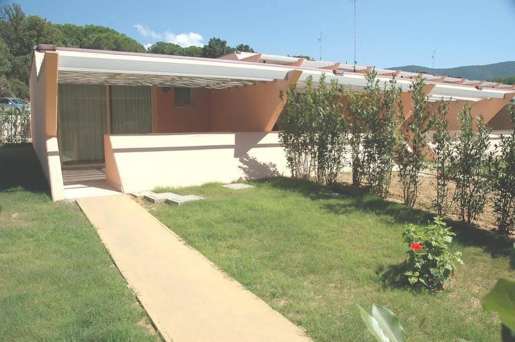 Residence Rex Lo Scoglietto Punta Ala Exterior photo